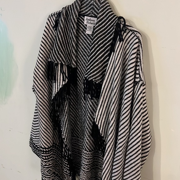 Anthony Richards. Open Front Striped Fringe Cardigan one size - Picture 3 of 11